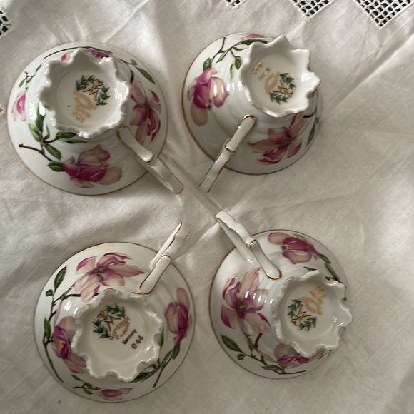 MITTERTEICH Bavaria Magnolias 4 Tea Cups - Picture 3 of 5